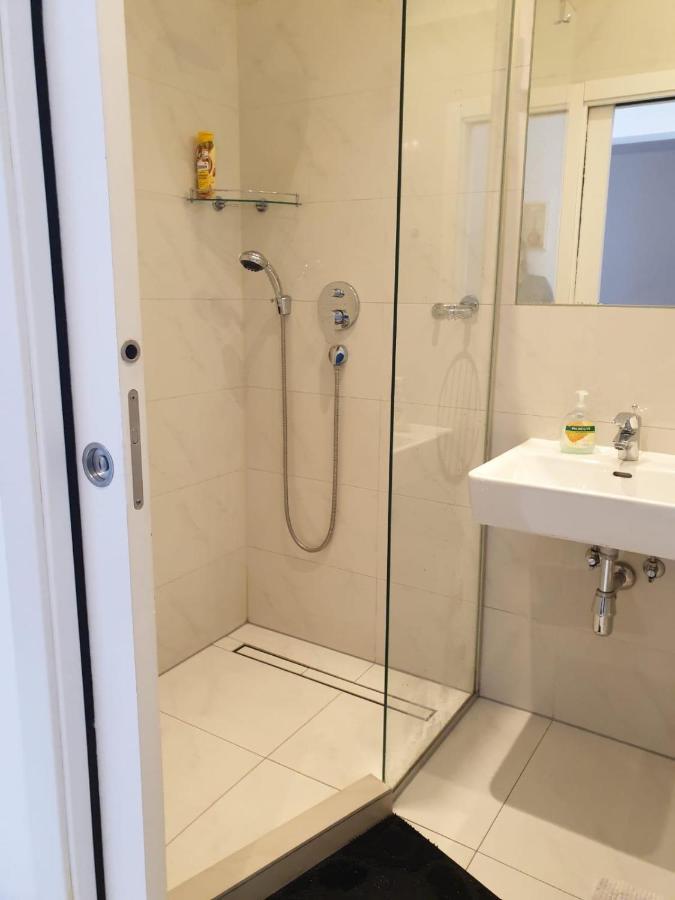 Deluxe Apartment 5P Mm A Wina Bagian luar foto