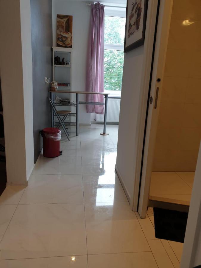 Deluxe Apartment 5P Mm A Wina Bagian luar foto
