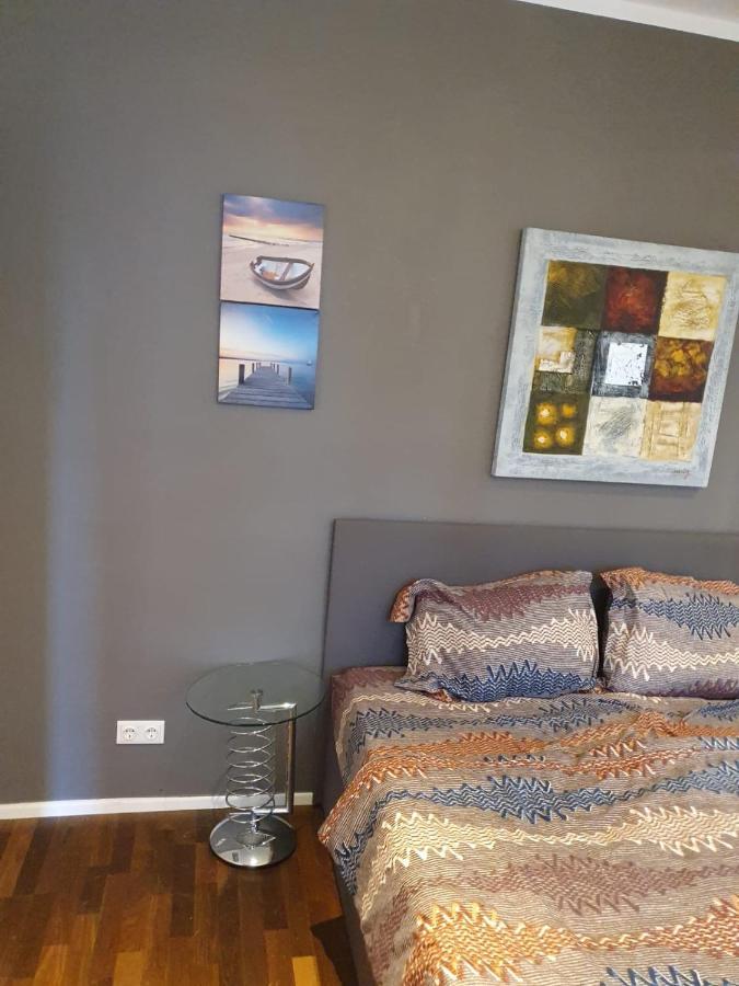 Deluxe Apartment 5P Mm A Wina Bagian luar foto